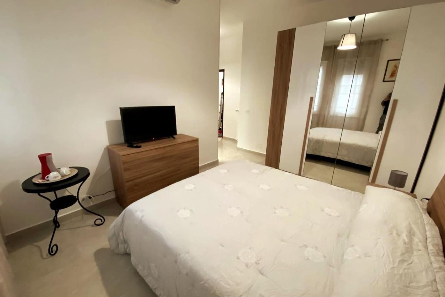 La Perla Blu Regio Parco Appartement *